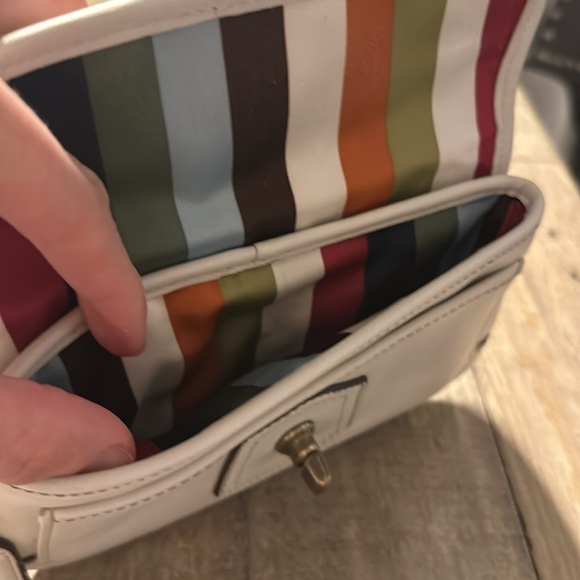 Coach Gigi White Leather 65th Anniversary Turnlock Wristlet - Coin Wallet - Picture 8 of 9